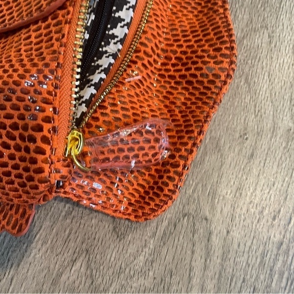 Orange Boho style wristlet Size 8X5 - Picture 6 of 6